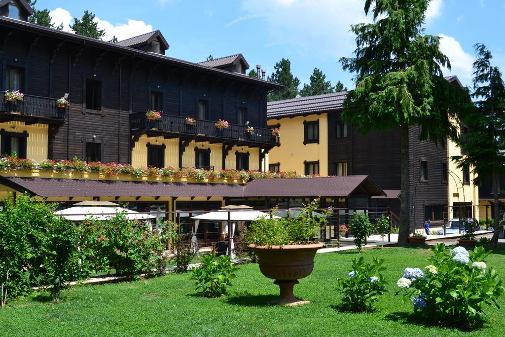 Parco Dei Pini - Sila Wellness Hotel Taverna  Exterior foto